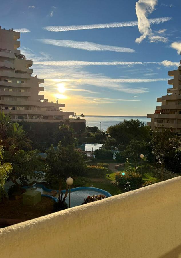 Benalbeach Sea View 24H Entry Benalmádena Exterior photo